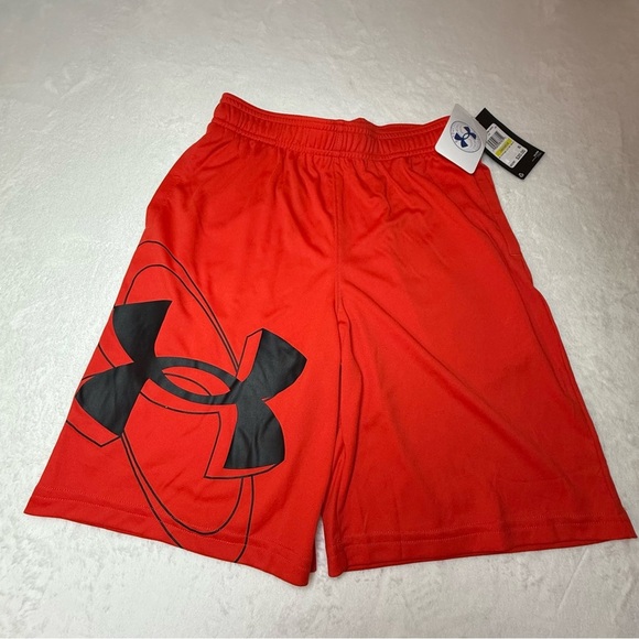 NWT Under Armour Vibrant Red Athletic Shorts - Picture 2 of 7